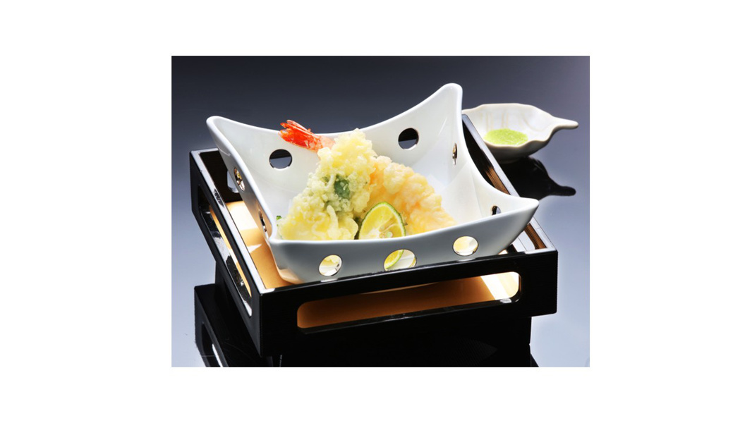 朝倉 泰泉閣 河里穂（かりほ） 温泉入浴＋ランチ【彩り膳＋天ぷら】の